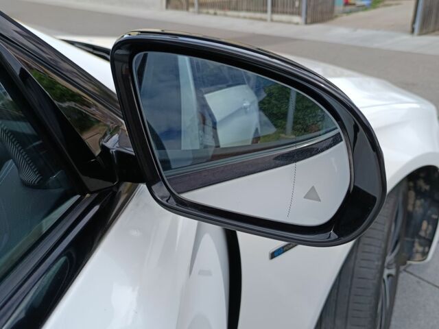 Білий Мерседес Е-Клас, об'ємом двигуна 2 л та пробігом 110 тис. км за 31338 $, фото 11 на Automoto.ua