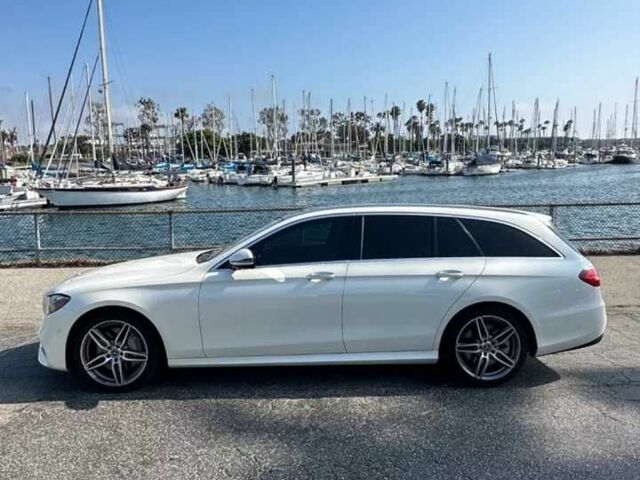 Белый Мерседес Е-Класс, объемом двигателя 3 л и пробегом 45 тыс. км за 11500 $, фото 2 на Automoto.ua