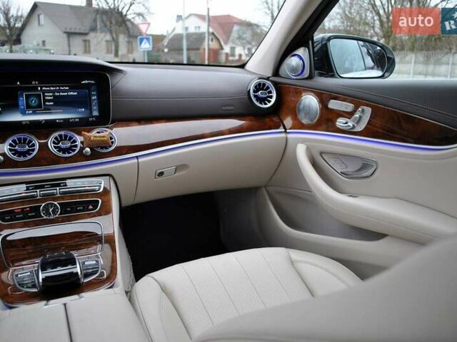 Білий Мерседес Е-Клас, об'ємом двигуна 3 л та пробігом 55 тис. км за 36500 $, фото 29 на Automoto.ua