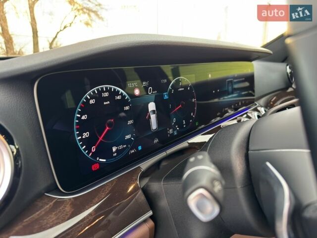 Белый Мерседес Е-Класс, объемом двигателя 2.93 л и пробегом 52 тыс. км за 73500 $, фото 31 на Automoto.ua