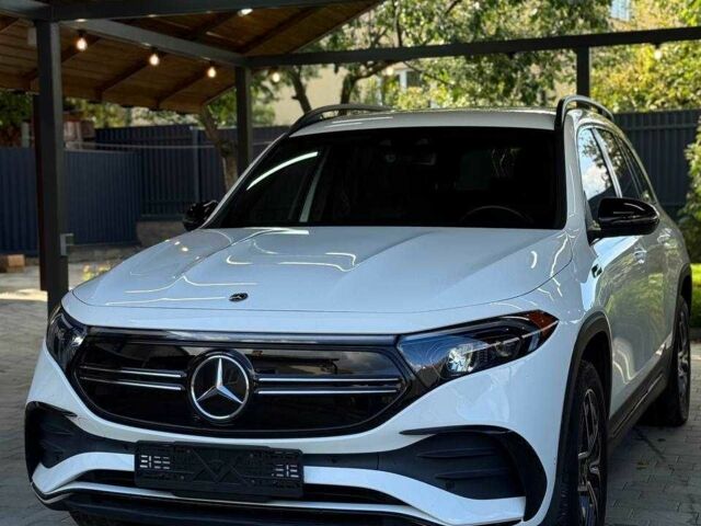 Белый Мерседес Е-Класс, объемом двигателя 0 л и пробегом 76 тыс. км за 31950 $, фото 5 на Automoto.ua