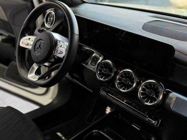 Белый Мерседес Е-Класс, объемом двигателя 0 л и пробегом 76 тыс. км за 31950 $, фото 22 на Automoto.ua