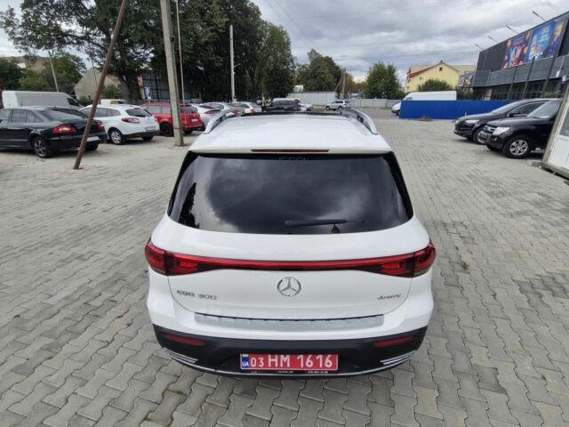 Білий Мерседес Е-Клас, об'ємом двигуна 0 л та пробігом 63 тис. км за 31999 $, фото 5 на Automoto.ua