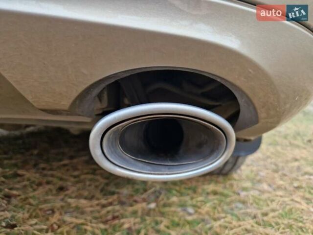 Бежевый Мерседес Е-Класс, объемом двигателя 2.99 л и пробегом 202 тыс. км за 15000 $, фото 29 на Automoto.ua