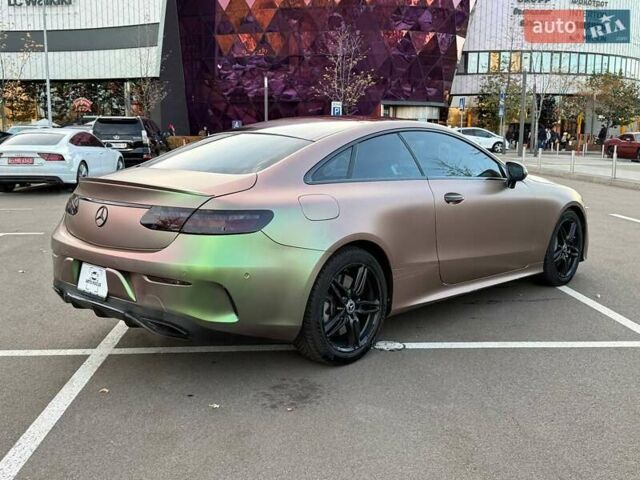 Бежевий Мерседес Е-Клас, об'ємом двигуна 2.99 л та пробігом 89 тис. км за 36990 $, фото 5 на Automoto.ua