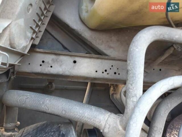 Бежевий Мерседес Е-Клас, об'ємом двигуна 0 л та пробігом 265 тис. км за 2500 $, фото 26 на Automoto.ua