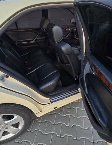 Бежевий Мерседес Е-Клас, об'ємом двигуна 2.2 л та пробігом 350 тис. км за 4000 $, фото 11 на Automoto.ua