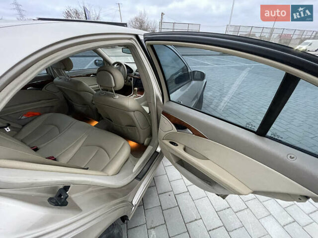 Бежевий Мерседес Е-Клас, об'ємом двигуна 2.6 л та пробігом 295 тис. км за 6200 $, фото 10 на Automoto.ua