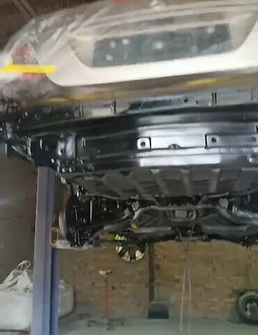 Бежевий Мерседес Е-Клас, об'ємом двигуна 2.6 л та пробігом 295 тис. км за 6200 $, фото 17 на Automoto.ua