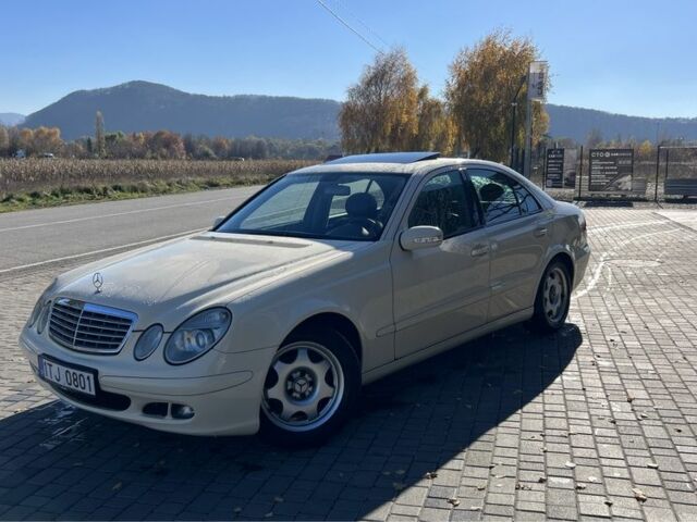 Бежевый Мерседес Е-Класс, объемом двигателя 0 л и пробегом 300 тыс. км за 2650 $, фото 1 на Automoto.ua