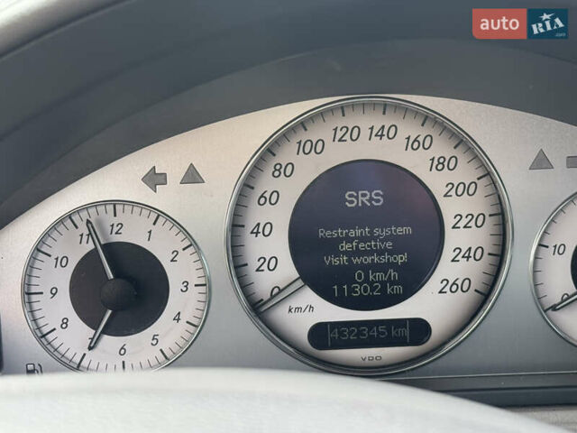 Мерседес Е-Клас 2003 у Вижнице на Automoto.ua Бежевий Мерседес Е-Клас, об'ємом двигуна 2.69 л та пробігом 430 тис. км за 6800 $, фото 9 на Automoto.ua