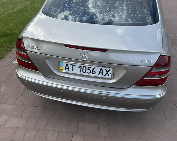 Мерседес Е-Клас 2003 у Вижнице на Automoto.ua Бежевий Мерседес Е-Клас, об'ємом двигуна 2.69 л та пробігом 430 тис. км за 6800 $, фото 15 на Automoto.ua