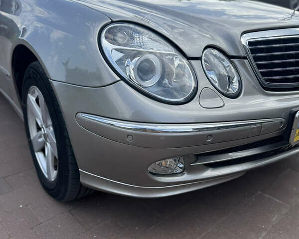 Бежевий Мерседес Е-Клас, об'ємом двигуна 2.69 л та пробігом 430 тис. км за 6500 $, фото 5 на Automoto.ua