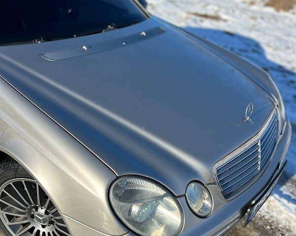 Бежевий Мерседес Е-Клас, об'ємом двигуна 2.15 л та пробігом 374 тис. км за 6300 $, фото 1 на Automoto.ua