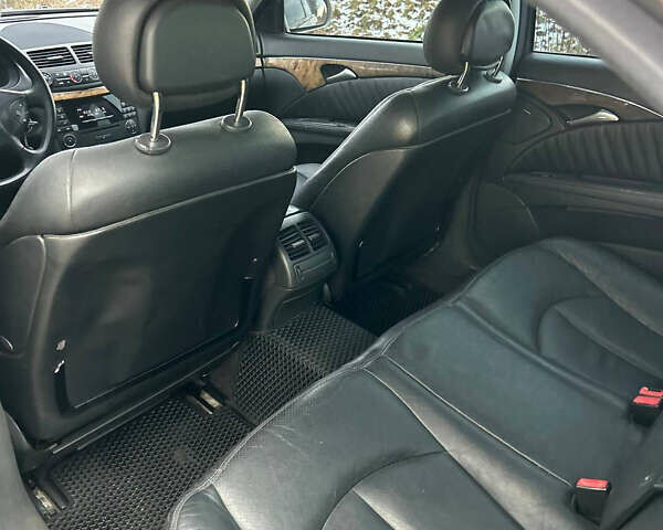 Бежевий Мерседес Е-Клас, об'ємом двигуна 2.15 л та пробігом 374 тис. км за 6300 $, фото 29 на Automoto.ua