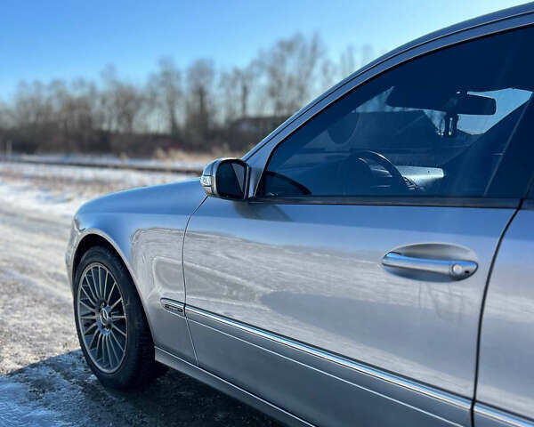 Бежевий Мерседес Е-Клас, об'ємом двигуна 2.15 л та пробігом 374 тис. км за 6300 $, фото 8 на Automoto.ua