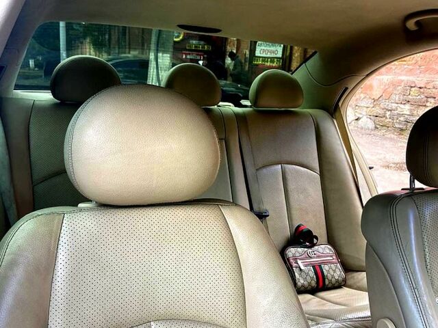 Бежевый Мерседес Е-Класс, объемом двигателя 2.6 л и пробегом 307 тыс. км за 5800 $, фото 6 на Automoto.ua