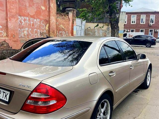 Бежевый Мерседес Е-Класс, объемом двигателя 2.6 л и пробегом 307 тыс. км за 5800 $, фото 2 на Automoto.ua