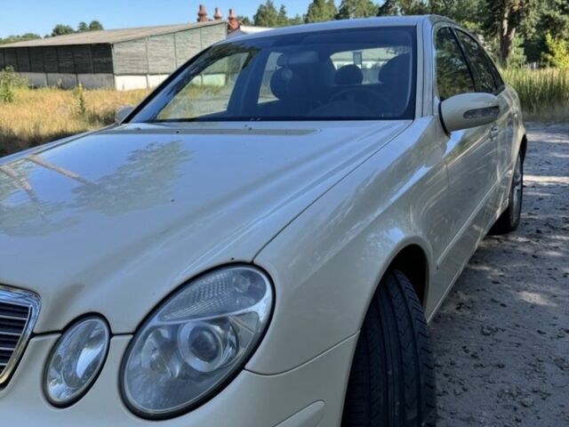 Бежевий Мерседес Е-Клас, об'ємом двигуна 1.8 л та пробігом 550 тис. км за 6200 $, фото 4 на Automoto.ua