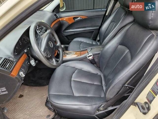 Бежевий Мерседес Е-Клас, об'ємом двигуна 1.8 л та пробігом 480 тис. км за 5050 $, фото 7 на Automoto.ua