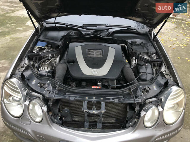 Бежевый Мерседес Е-Класс, объемом двигателя 3 л и пробегом 250 тыс. км за 6900 $, фото 11 на Automoto.ua