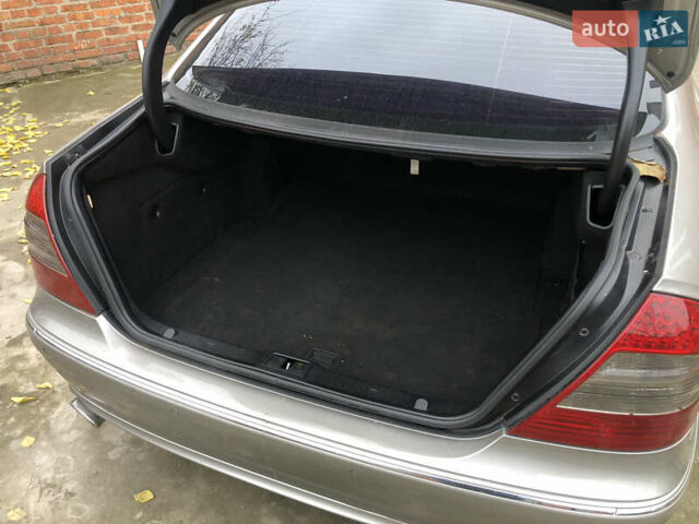 Бежевый Мерседес Е-Класс, объемом двигателя 3 л и пробегом 250 тыс. км за 6900 $, фото 12 на Automoto.ua