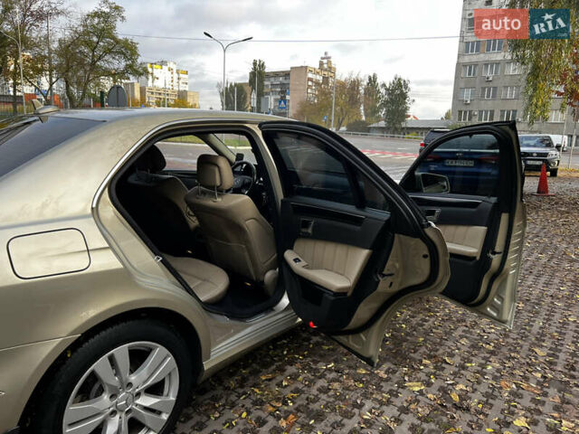Бежевый Мерседес Е-Класс, объемом двигателя 1.8 л и пробегом 135 тыс. км за 14800 $, фото 10 на Automoto.ua