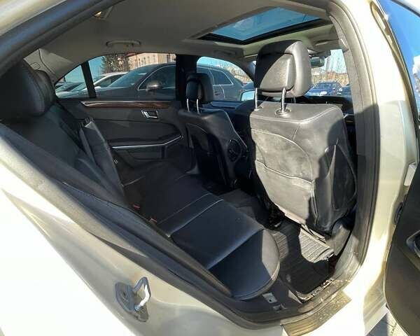 Бежевий Мерседес Е-Клас, об'ємом двигуна 1.8 л та пробігом 340 тис. км за 8400 $, фото 26 на Automoto.ua