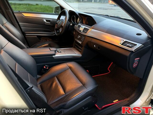 Бежевый Мерседес Е-Класс, объемом двигателя 2.1 л и пробегом 200 тыс. км за 14900 $, фото 7 на Automoto.ua