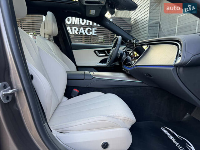 Бежевый Мерседес Е-Класс, объемом двигателя 2 л и пробегом 1 тыс. км за 75900 $, фото 23 на Automoto.ua