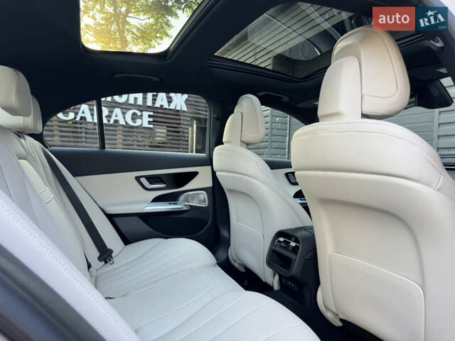 Бежевый Мерседес Е-Класс, объемом двигателя 2 л и пробегом 1 тыс. км за 75900 $, фото 29 на Automoto.ua