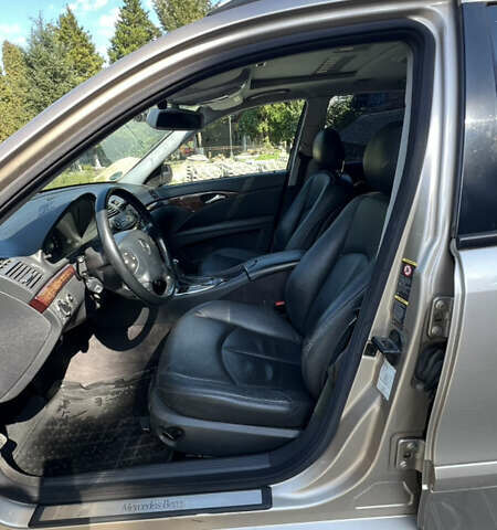 Бежевий Мерседес Е-Клас, об'ємом двигуна 3.22 л та пробігом 268 тис. км за 7950 $, фото 3 на Automoto.ua