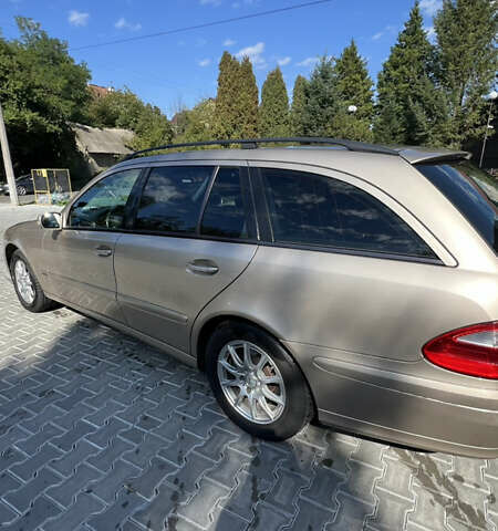 Бежевий Мерседес Е-Клас, об'ємом двигуна 3.22 л та пробігом 268 тис. км за 7950 $, фото 6 на Automoto.ua