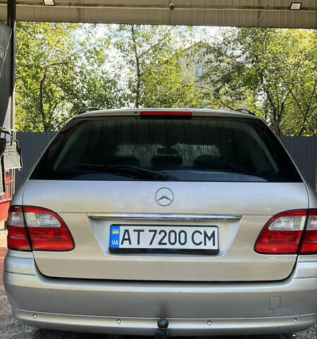 Бежевий Мерседес Е-Клас, об'ємом двигуна 3.22 л та пробігом 268 тис. км за 7950 $, фото 19 на Automoto.ua