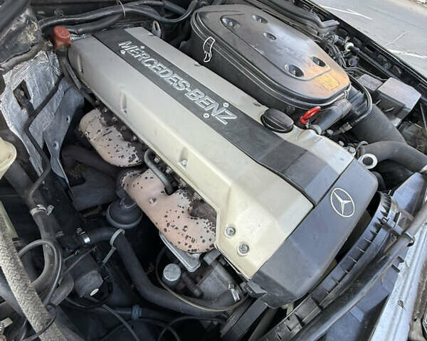 Чорний Мерседес Е-Клас, об'ємом двигуна 2.9 л та пробігом 330 тис. км за 15500 $, фото 34 на Automoto.ua