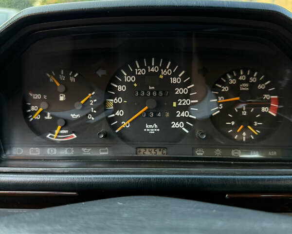 Чорний Мерседес Е-Клас, об'ємом двигуна 2.9 л та пробігом 330 тис. км за 15500 $, фото 61 на Automoto.ua