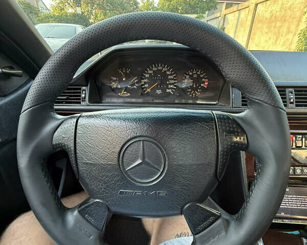 Чорний Мерседес Е-Клас, об'ємом двигуна 2.9 л та пробігом 330 тис. км за 15500 $, фото 58 на Automoto.ua