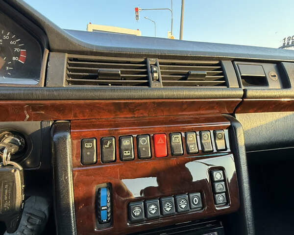 Чорний Мерседес Е-Клас, об'ємом двигуна 2.9 л та пробігом 330 тис. км за 15500 $, фото 40 на Automoto.ua