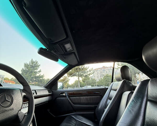 Чорний Мерседес Е-Клас, об'ємом двигуна 2.9 л та пробігом 330 тис. км за 15500 $, фото 51 на Automoto.ua