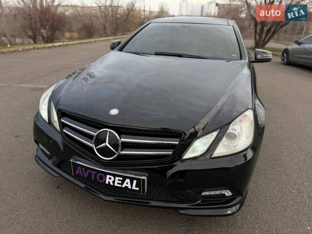 Черный Мерседес Е-Класс, объемом двигателя 3 л и пробегом 190 тыс. км за 13000 $, фото 13 на Automoto.ua