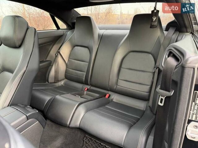 Черный Мерседес Е-Класс, объемом двигателя 3 л и пробегом 190 тыс. км за 13000 $, фото 57 на Automoto.ua