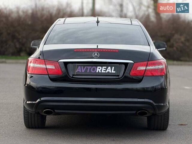 Черный Мерседес Е-Класс, объемом двигателя 3 л и пробегом 190 тыс. км за 13000 $, фото 19 на Automoto.ua