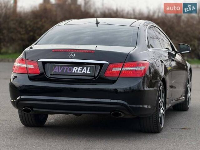 Черный Мерседес Е-Класс, объемом двигателя 3 л и пробегом 190 тыс. км за 13000 $, фото 18 на Automoto.ua