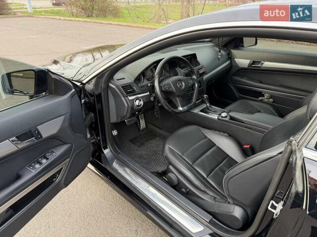 Черный Мерседес Е-Класс, объемом двигателя 3 л и пробегом 190 тыс. км за 13000 $, фото 54 на Automoto.ua