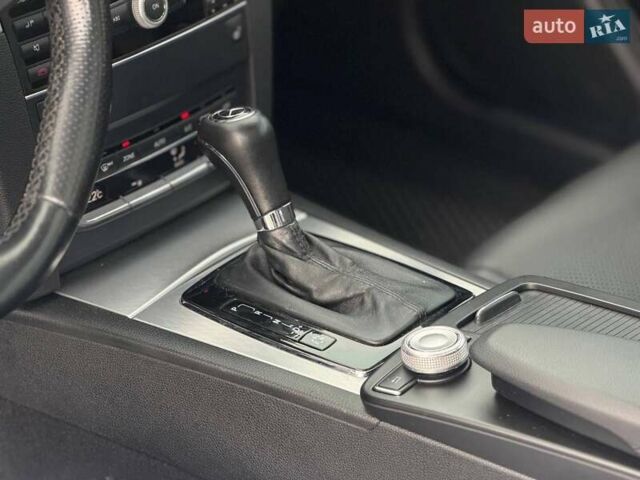 Черный Мерседес Е-Класс, объемом двигателя 3 л и пробегом 190 тыс. км за 13000 $, фото 36 на Automoto.ua