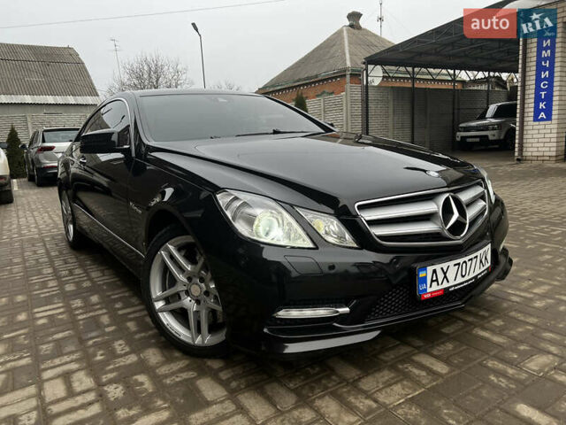 Черный Мерседес Е-Класс, объемом двигателя 4.66 л и пробегом 194 тыс. км за 12500 $, фото 22 на Automoto.ua