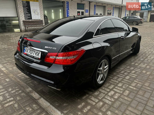 Черный Мерседес Е-Класс, объемом двигателя 4.66 л и пробегом 194 тыс. км за 12500 $, фото 26 на Automoto.ua