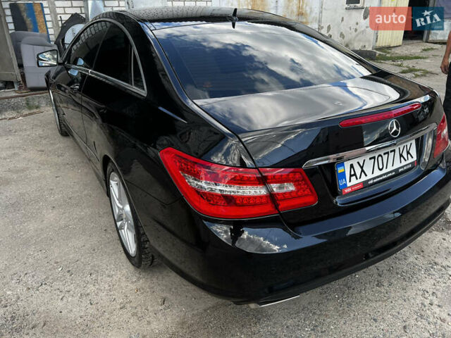 Черный Мерседес Е-Класс, объемом двигателя 4.66 л и пробегом 194 тыс. км за 12500 $, фото 4 на Automoto.ua