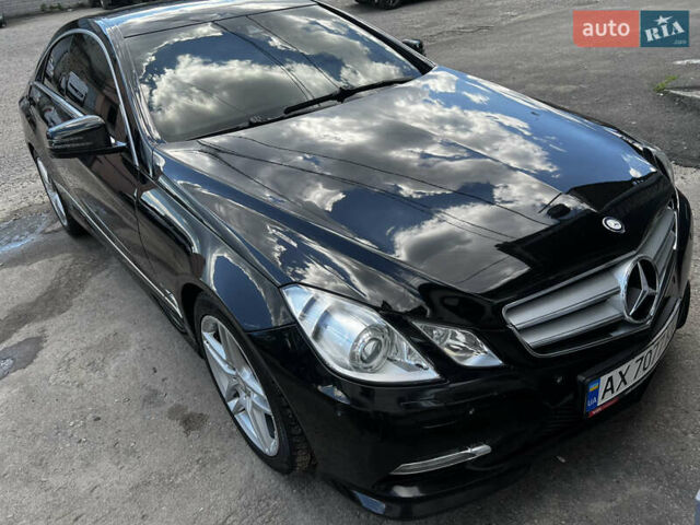 Черный Мерседес Е-Класс, объемом двигателя 4.66 л и пробегом 194 тыс. км за 12500 $, фото 5 на Automoto.ua