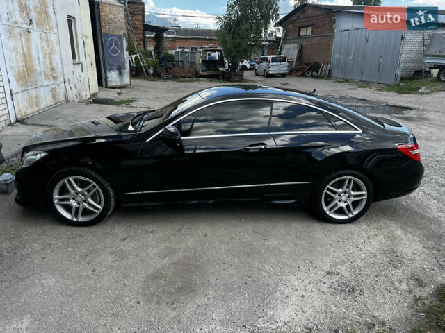 Черный Мерседес Е-Класс, объемом двигателя 4.66 л и пробегом 194 тыс. км за 12500 $, фото 10 на Automoto.ua